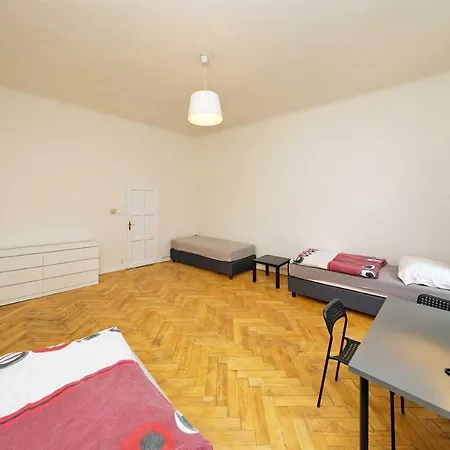 Peter'S Tower Apartments Prague Exterior photo