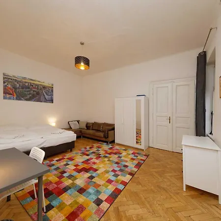 Peter'S Tower Apartments Prague Exterior photo